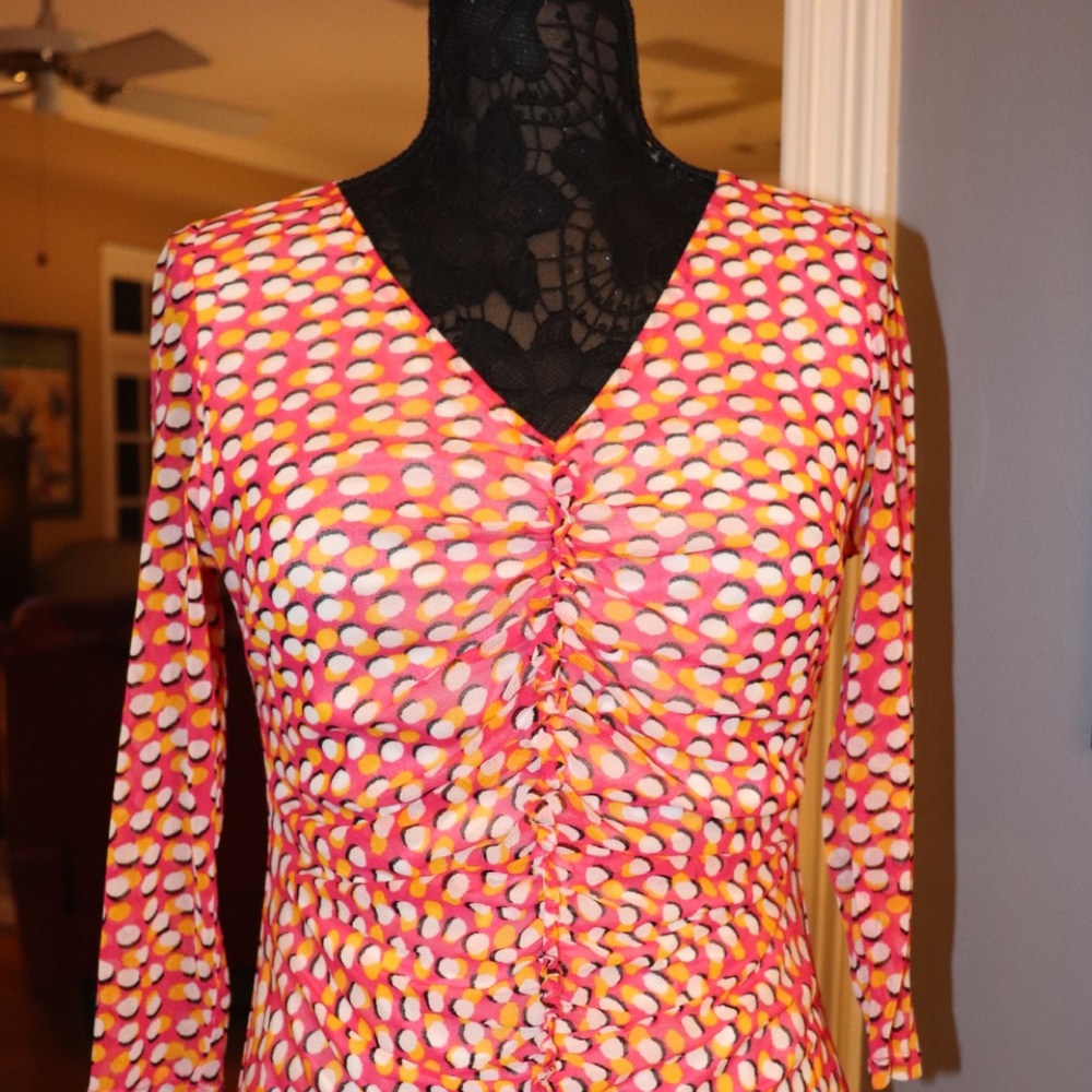 ELLEN TRACY SUNNY MULTI COLOR BLOUSE SCREAMS FUN